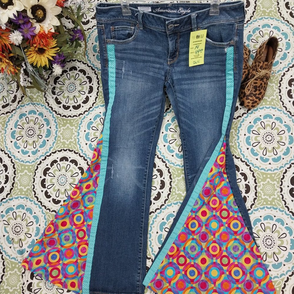 2910 Size 14 American Eagle Upcycled Stretch Bell-Bottoms